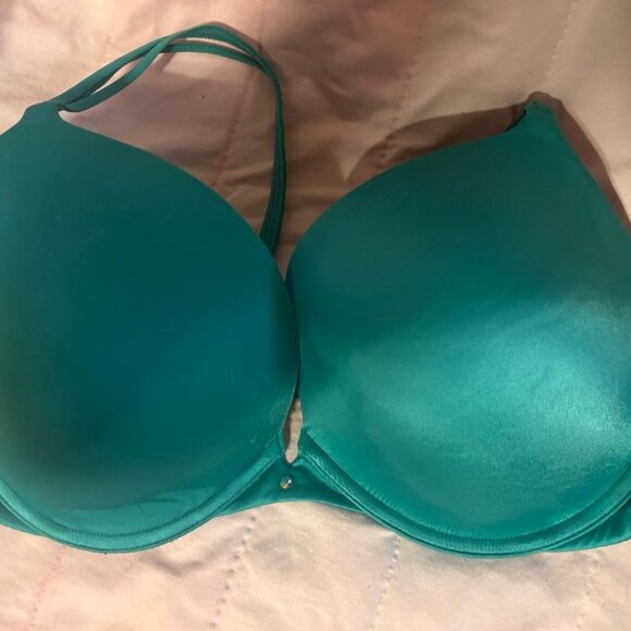 Vcitoria's Secret Green Satin 38DD Push Up Bra - Picture 1 of 3